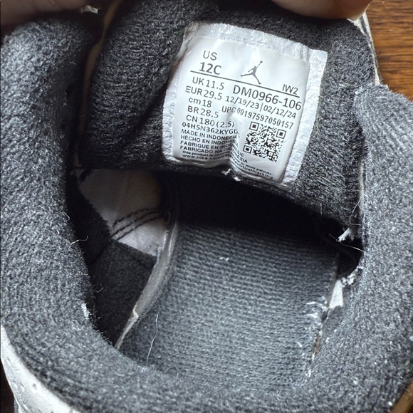 Jordan 3 Retro - Picture 5 of 5